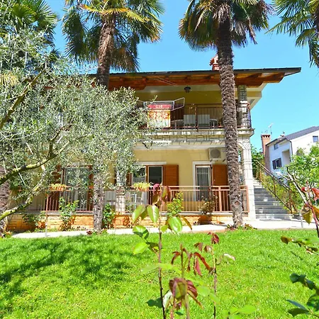 With A - C In Porec-istrien 44265 Apartmán *