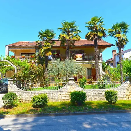 With A - C In Porec-istrien 44265 Apartmán Poreč