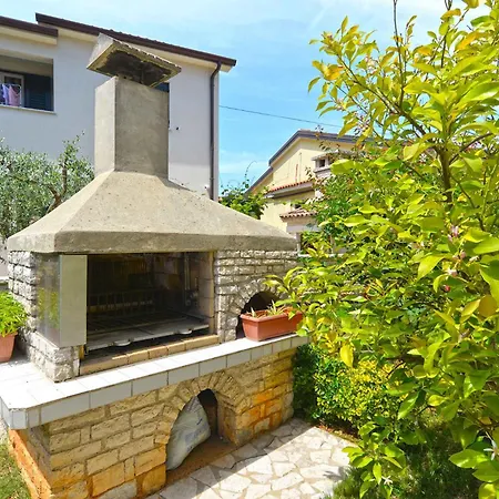 With A - C In Porec-istrien 44265